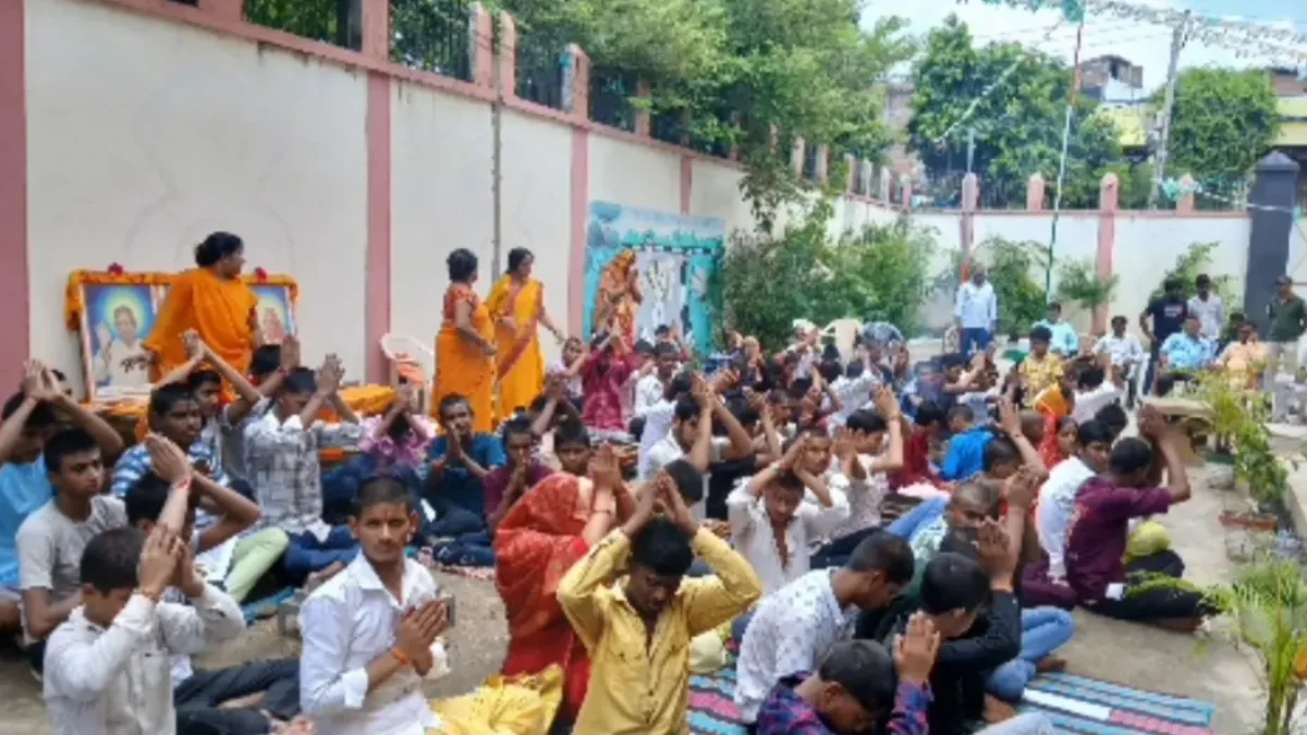 बाल सुधार गृह, खगड़िया (बिहार) में 5 कुण्डीय गायत्री महायज्ञ एवं संस्कार कार्यक्रम सम्पन्न