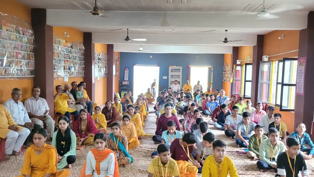 बाल संस्कार शाला के माध्यम से बच्चों में संस्कारों का विकास