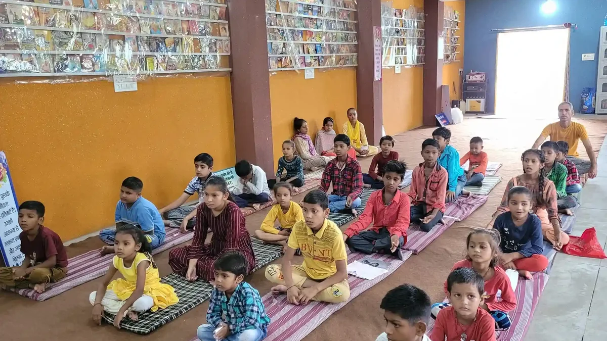 बाल संस्कार शाला के माध्यम से बच्चों में संस्कारों का विकास