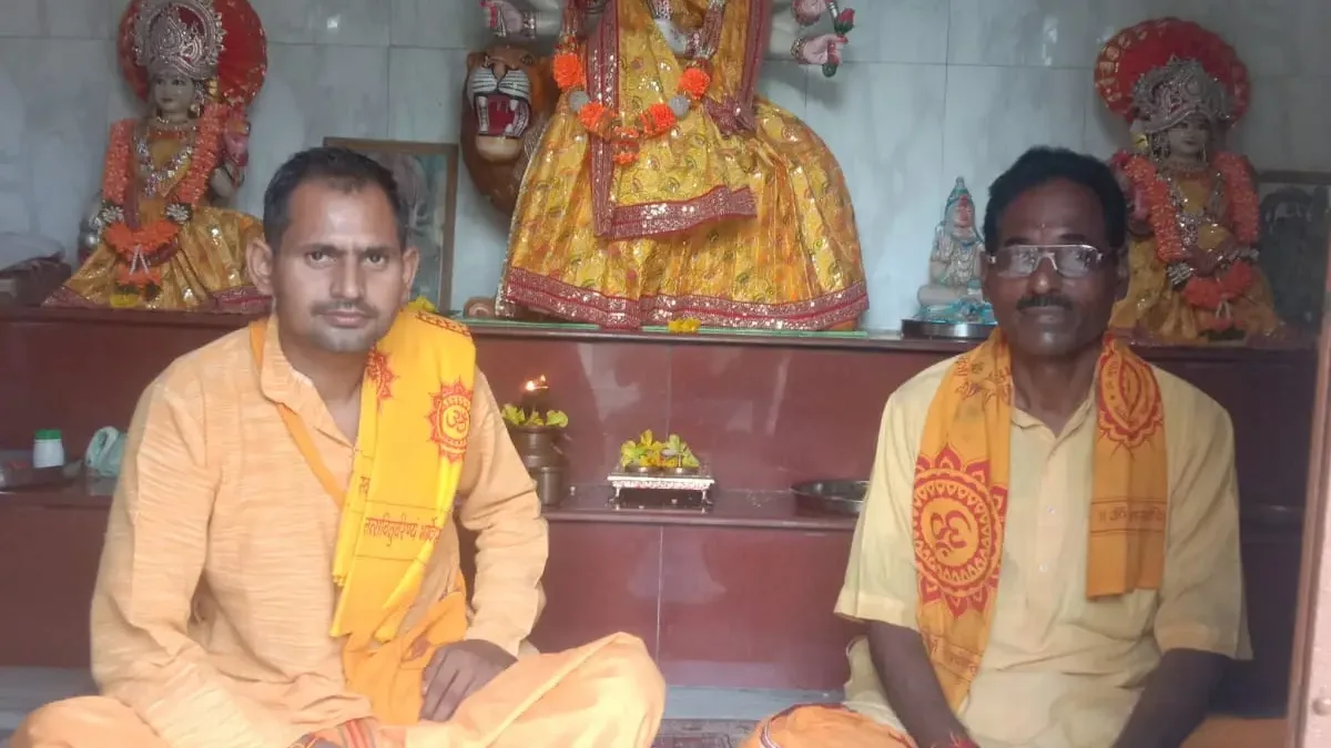 रिपोर्ट शीर्षक: आस्था और सहयोग का संगम - ईशान युवा मंडल उन्नाव में संपन्न दो एक  कुंडीय गायत्री यज्ञ मई 2026
