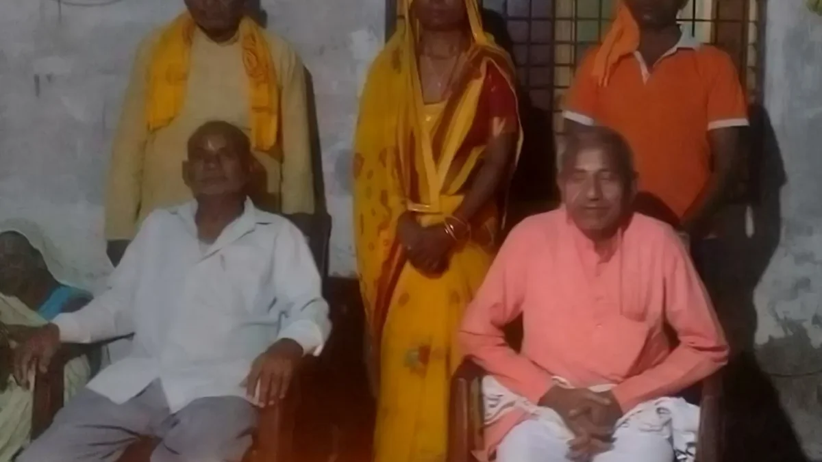 गायत्री परिजनों का सम्मान व स्वागत सत्कार।