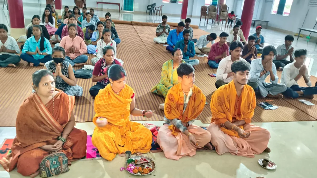 🪔 दीपयज्ञ एवं प्रमाण-पत्र वितरण समारोह के साथ PDC बैच-9 का सफल समापन