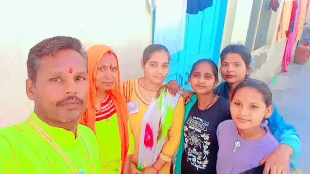 भटके नवयुवा को गुरु की शरणागत।